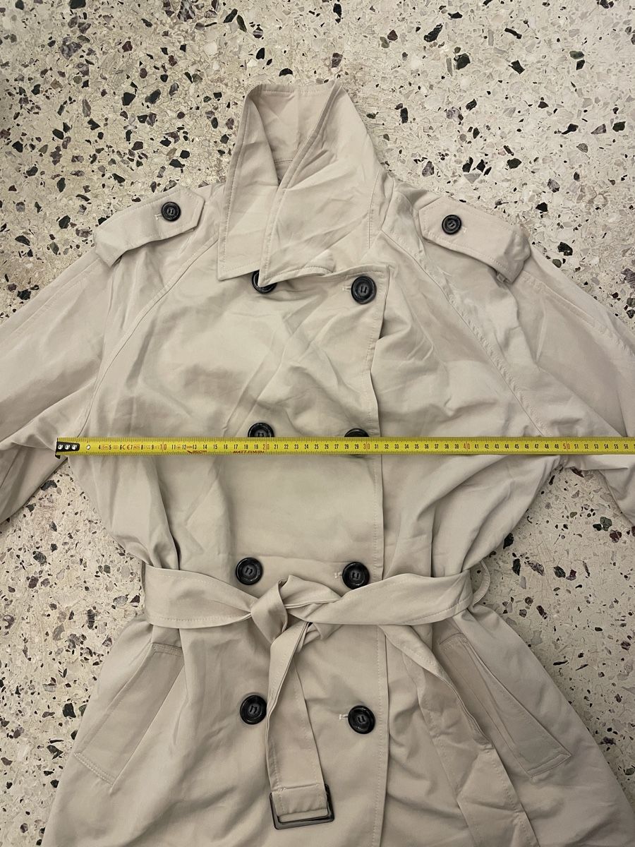 Burberry Giacche: Burberry Damen Trenchcoat size M – Nuovo (secondo la descrizione) da Zürich venduto da Turicum_8001 8