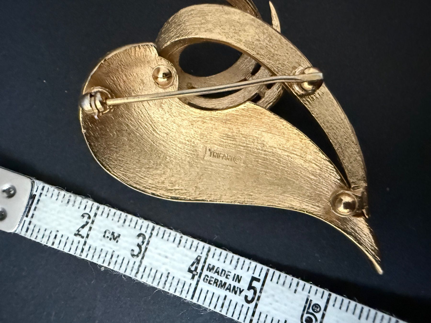 Broschen & Nadeln: Vintage Brosche TRIFARI – Gebraucht aus Spiegel b. Bern von Rogger72 1