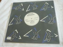12" Vinyl Italo Disco - Hazell Dean - searchin