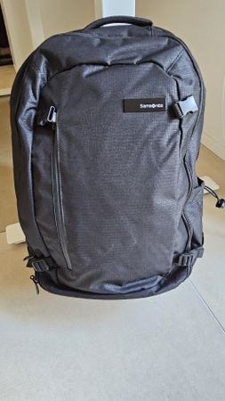 Samsonite Roader Travel Backpack 38LSchwarzNEU & Unbenutzt