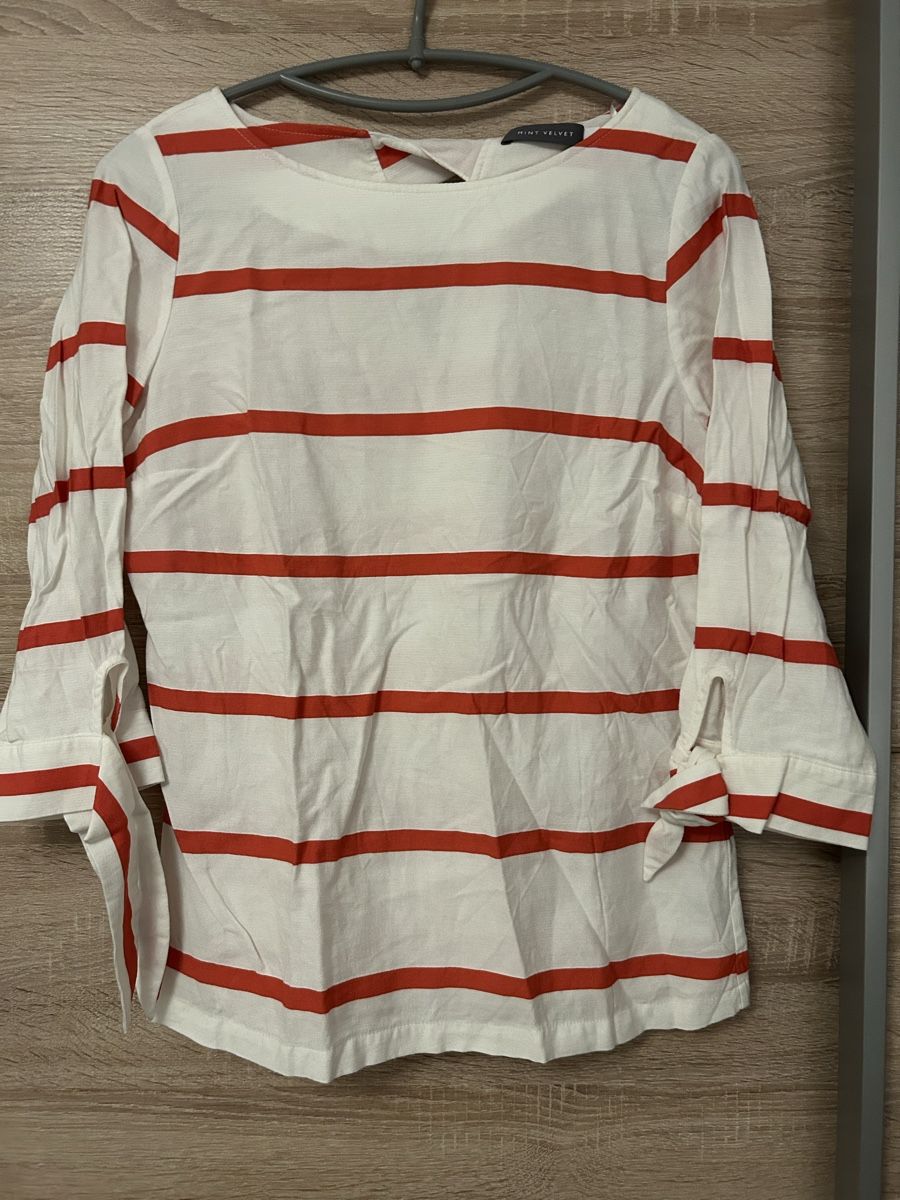 Top: Haut Mint Velvet – Usato da Lausanne venduto da naranjo 1