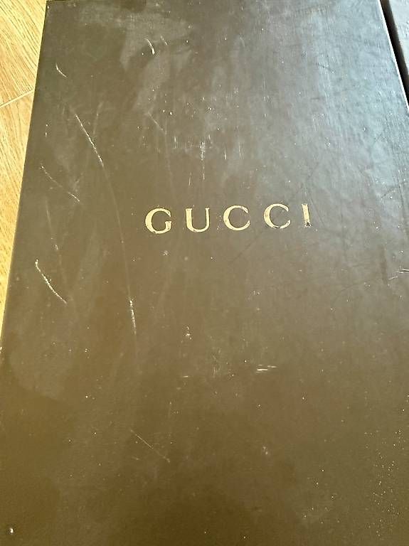 Gucci Borse: Gucci Schuhboxen & Staubbeutel im Set – Usato da Leissigen venduto da SKcool 1