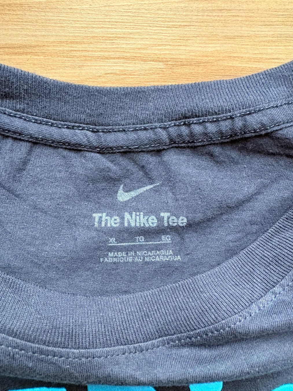 Nike T-shirt: Vintage Nike T-Shirt – Usato da Wigoltingen venduto da _vntg_ 2