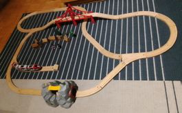 Set 2 Brio-Eisenbahn + diverses Zubehör