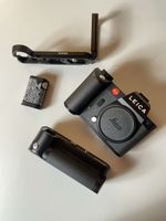 Leica SL2 mit Multifunktionshandgriff