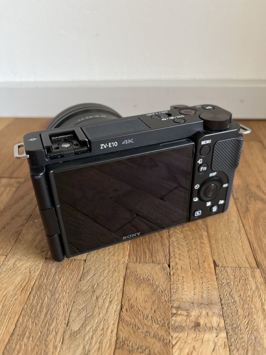 Sony Camcorder: Sony vlog camera ZV-E10 – Neu (gemäss Beschreibung) aus Bern von fre_22ld 2