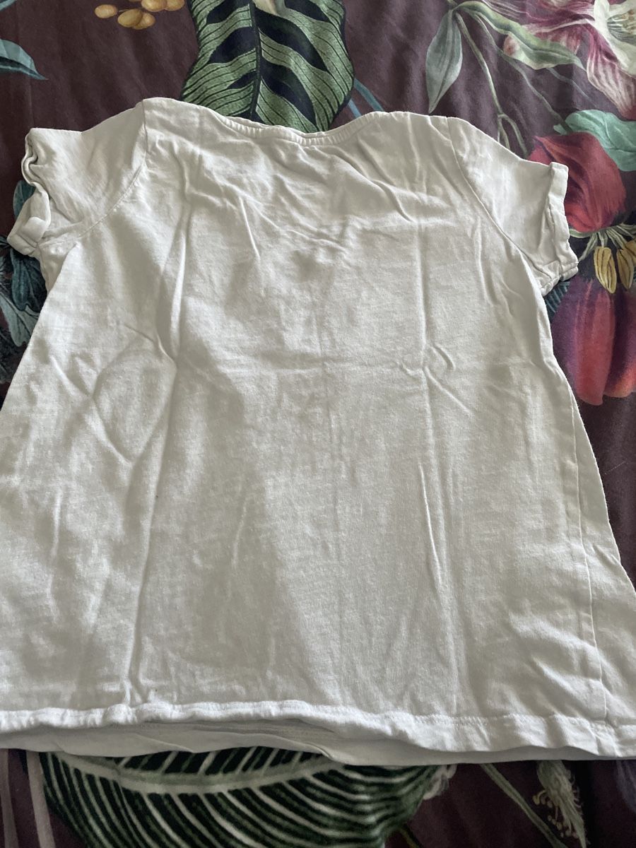 H&M Blusen, T-Shirts & Tops: T-Shirt – Gebraucht aus Spreitenbach von bea_wrh6 2