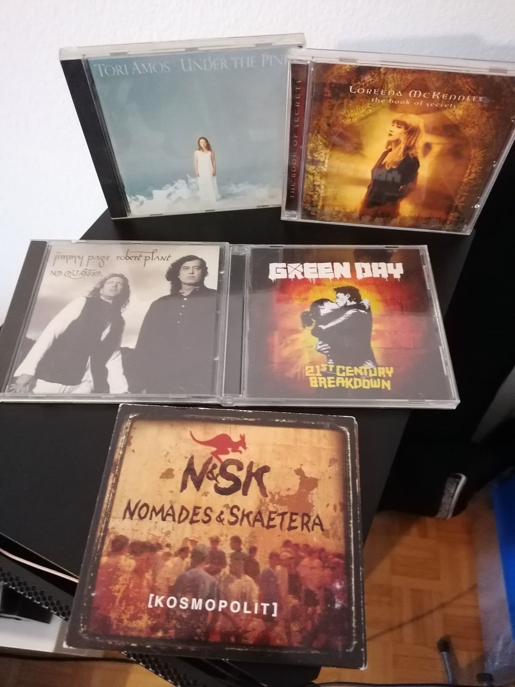 CD: 5 Musik CDs – Usato da Bottmingen venduto da dah_cfj9