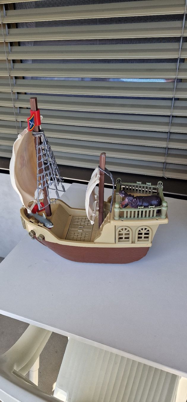 Playmobil Giocattoli: Piratenschiff – Usato da Zürich venduto da Abrar123 1