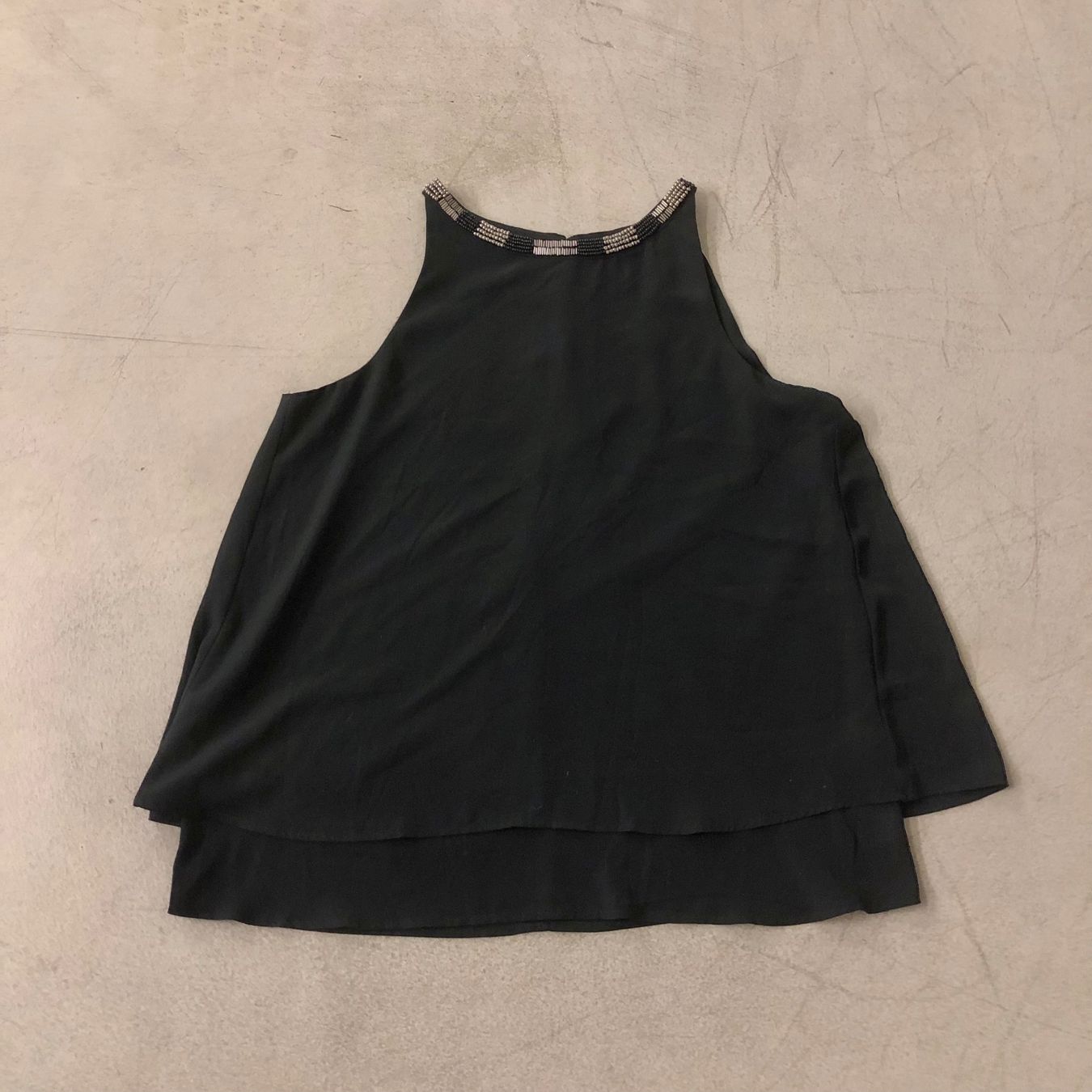 Esprit Tops: Esprit Oberteil schwarz Grösse 42 mit Perlenkragen – Gebraucht aus Brienz BE von Kokolea84 3