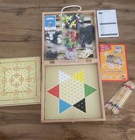 Valise de jeux de société 