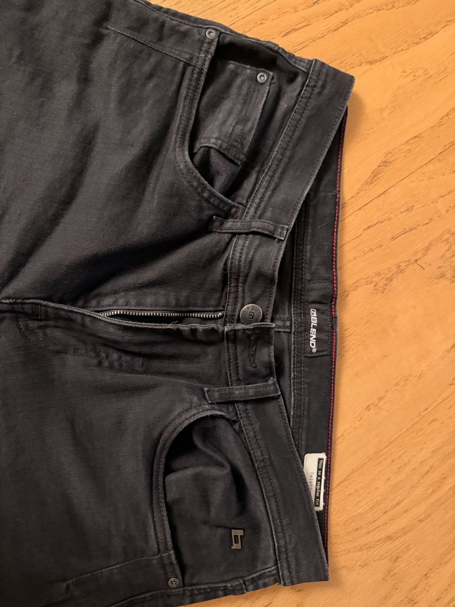Jeans: Blend Herren Jeans Regular Fit schwarz Grösse 33/30 – Usato da Hünenberg venduto da Paddels 1
