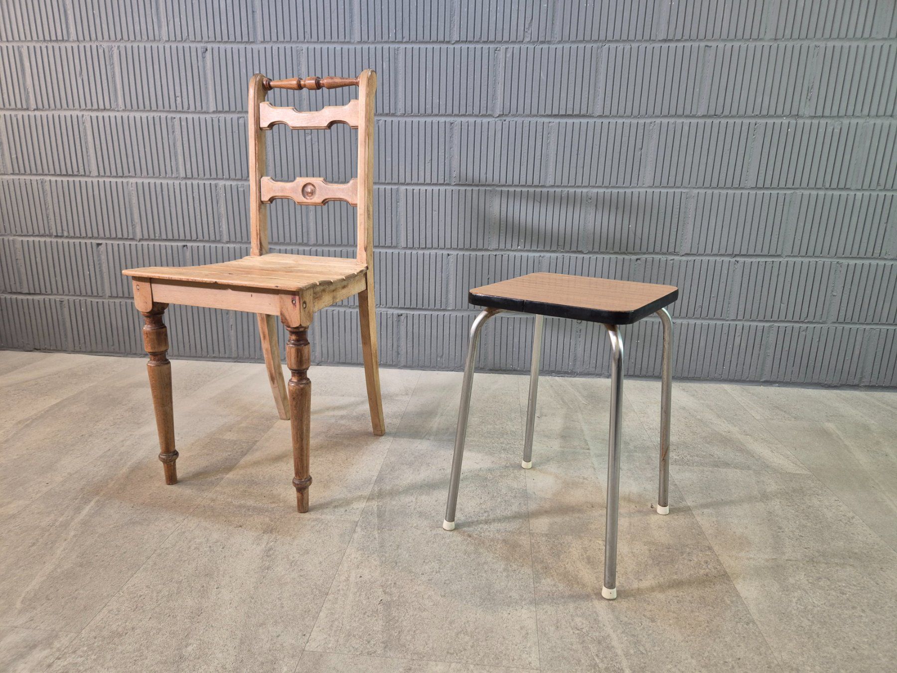 Hocker: Kelco braun Tabouret, Küchenhocker, Hocker, Kitchen Stool – Gebraucht aus Nottwil von Wondewa-Shop 3