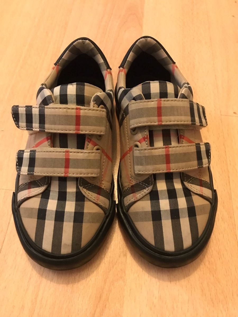 Burberry Scarpe per ragazzi: Original Burberry Kinder Sneakers Gr.30 – Usato da Oberwil BL venduto da Gutundsuperklein16 7