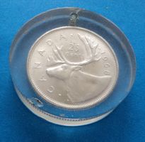 Kanada: 25 Cent 1968 Silbermünze in acrylic Anhänger