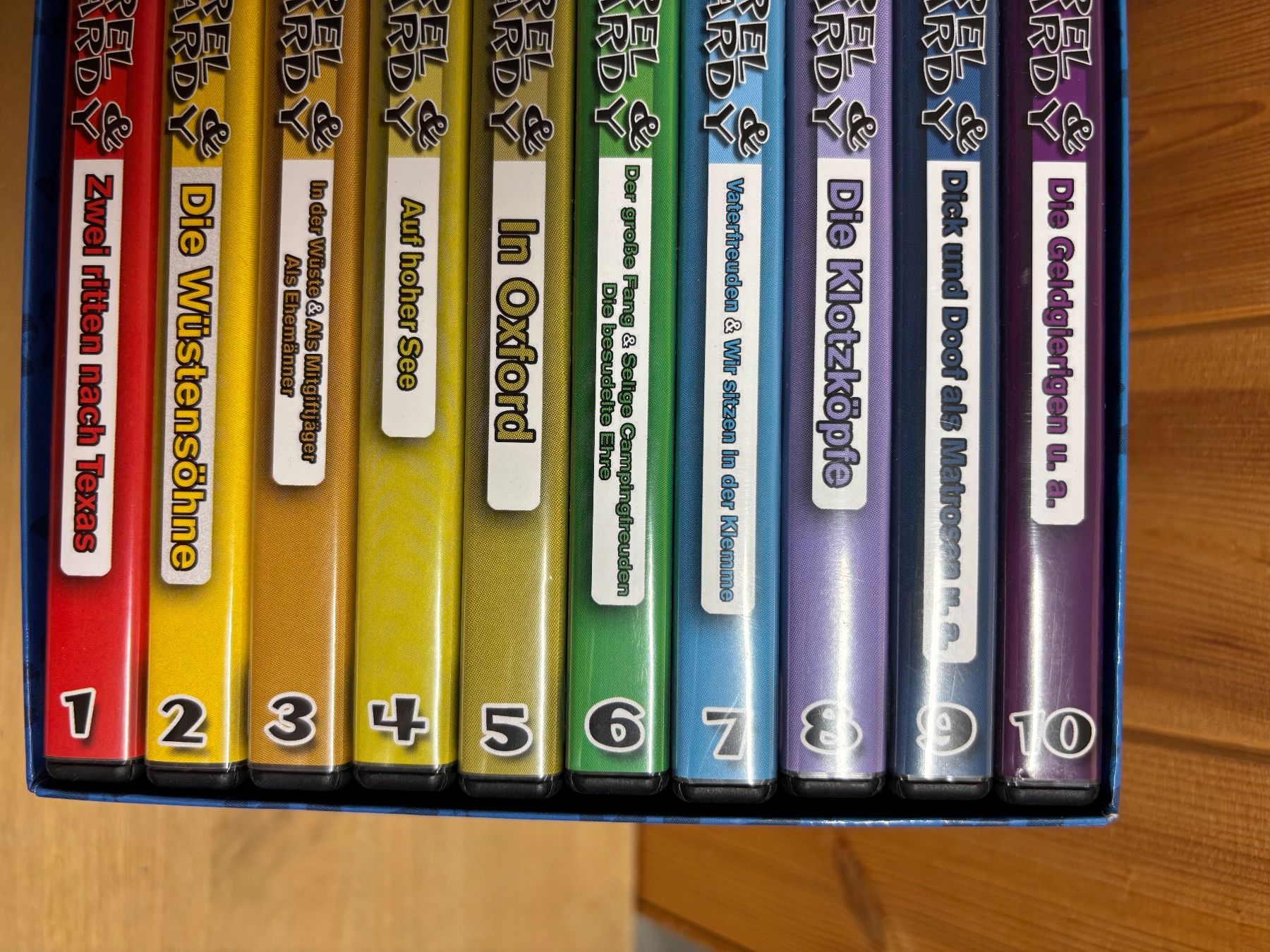 Tutti i DVDs: Laurel und Hardy DVD Box – Usato da Seftigen venduto da Muggelwomb 4