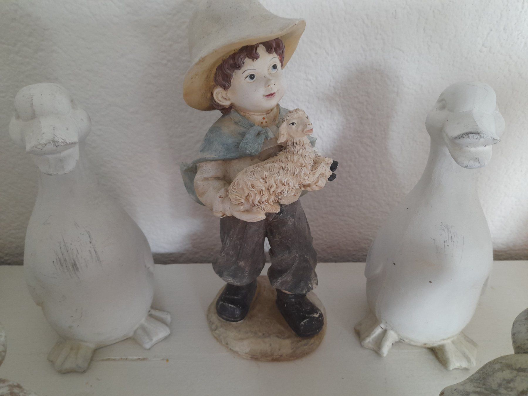 Statuette: 5 Gartenfiguren (Gans, Junge) – Usato da Eiken venduto da Lashar 2
