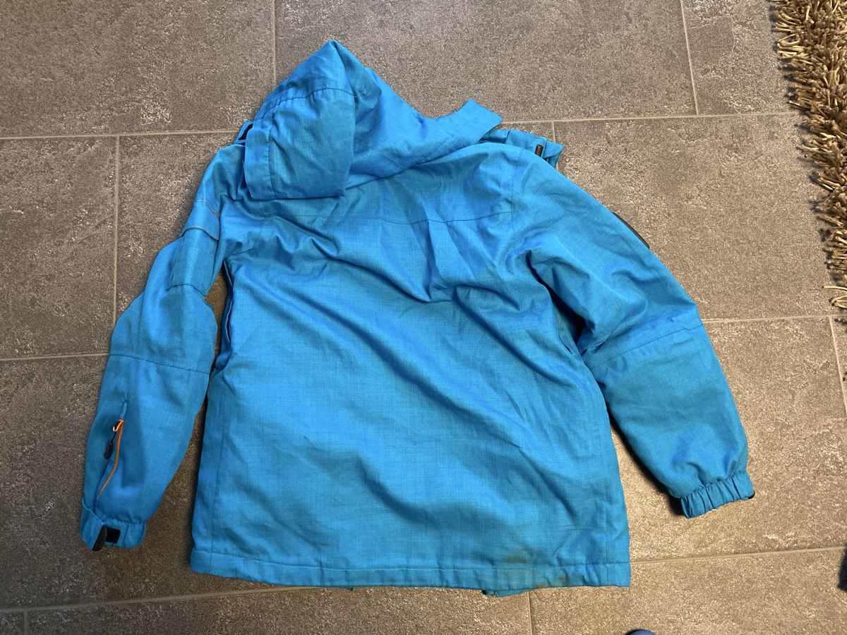 Lotti di vestiti: Extend Skijacke & Hose Gr. 140 – Usato da Gunzwil venduto da Heimatchochi 3