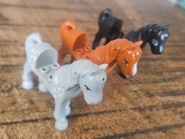 lego figurine lot de 3 chevaux