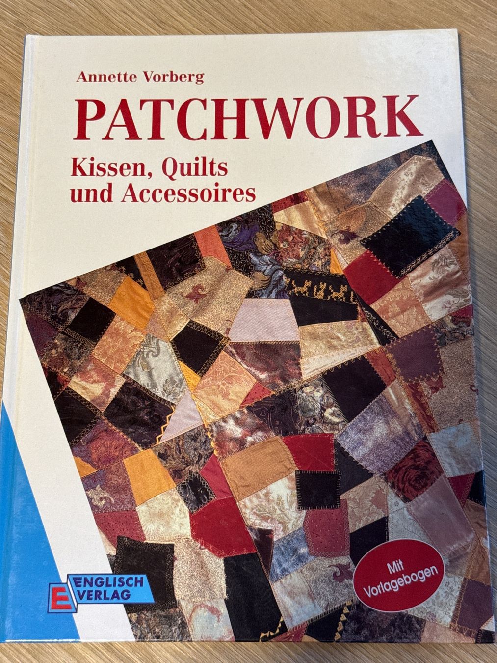 Bücher: Patchwork-Buch mit Vorlagenbogen – Gebraucht aus Andelfingen von Judy0007