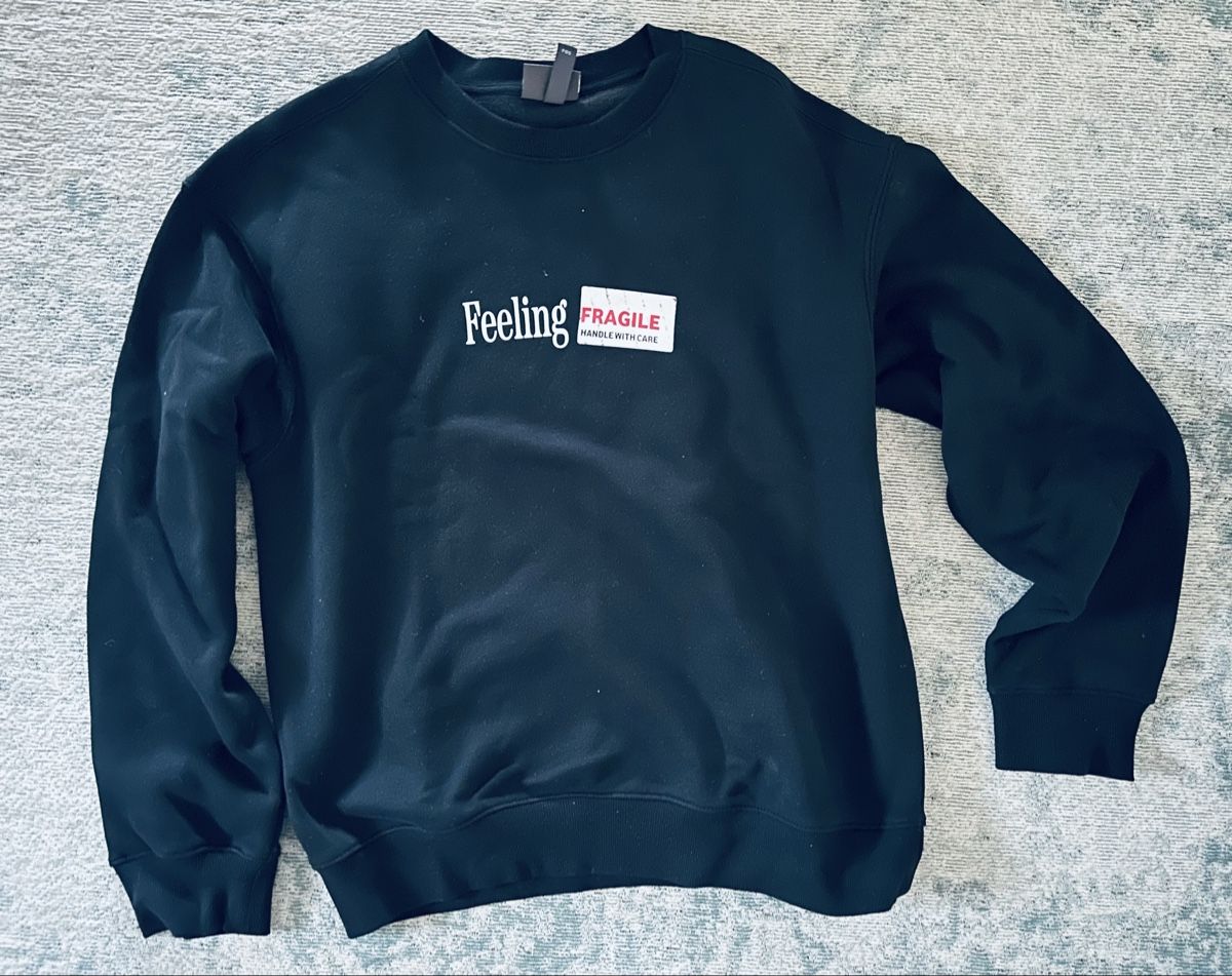 H&M Pullover & Sweatshirts: Pullover H&M Schwarz Feeling Fragile Loose Fit S – Neu (gemäss Beschreibung) aus Bülach von Snip4u 4