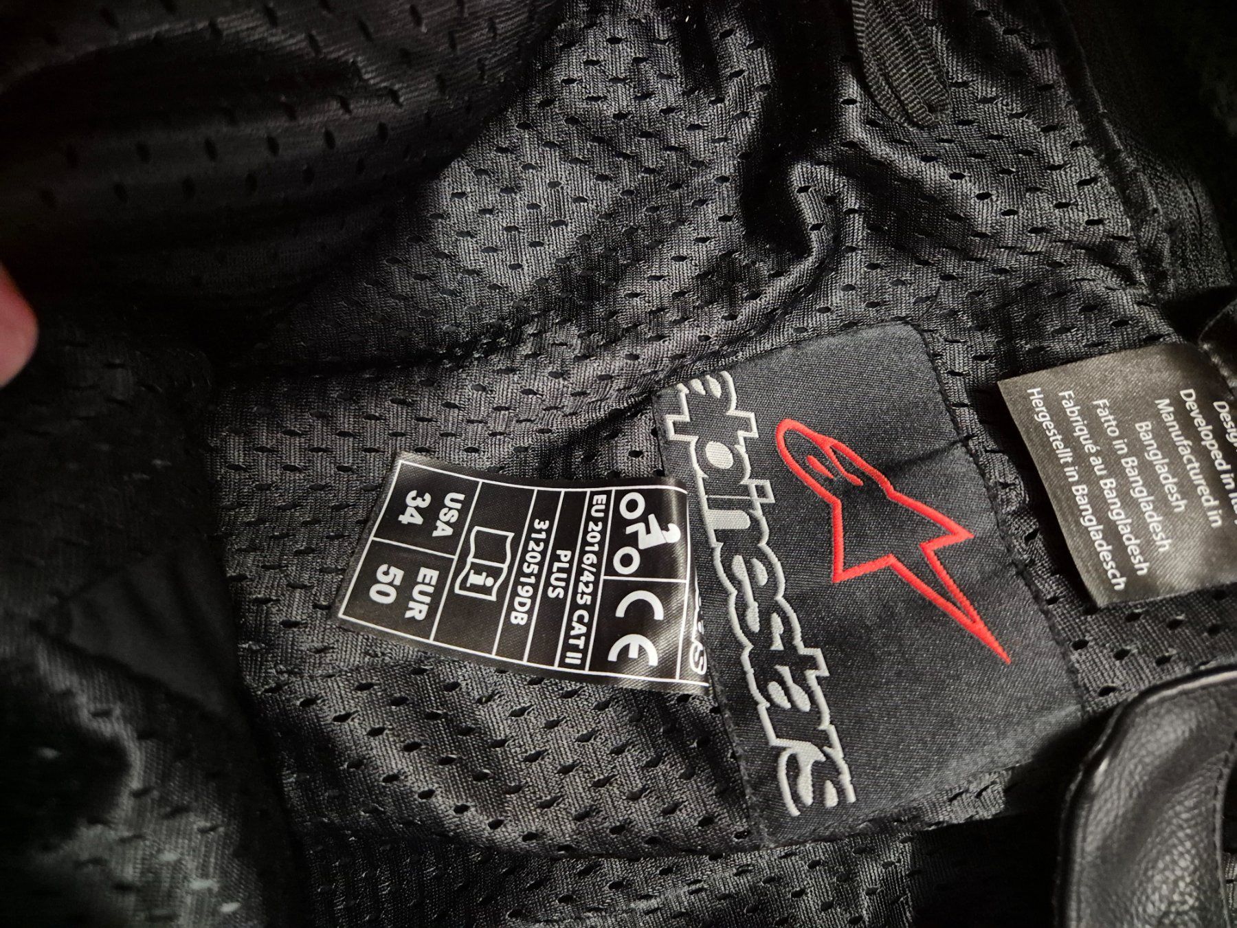 Alpinestars Giacche: Alpinestars Lederkombi – Usato da Uster venduto da chr_ryx9 4