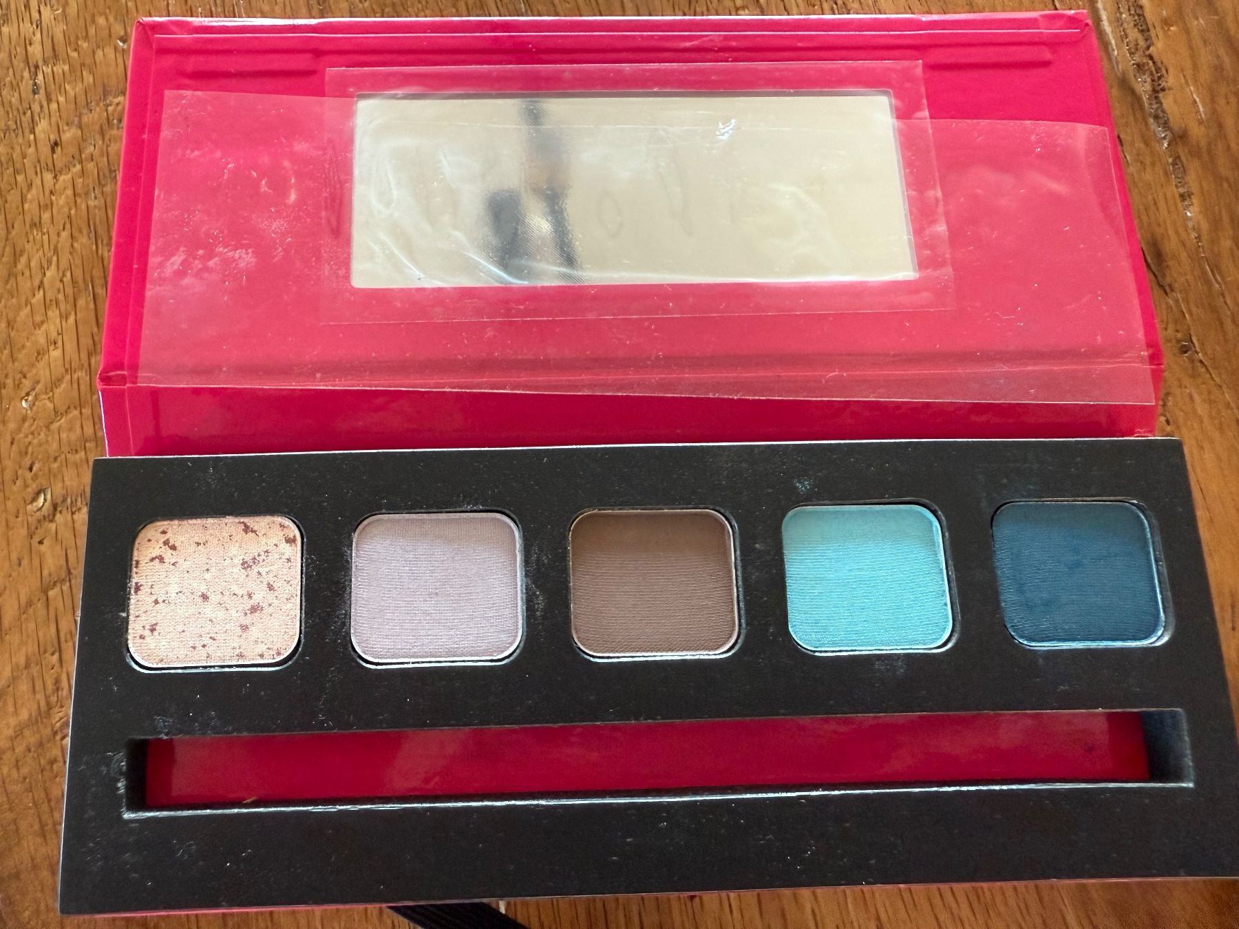 Make-up: Schminkset – Neu und originalverpackt aus Wolfhausen von ladrona