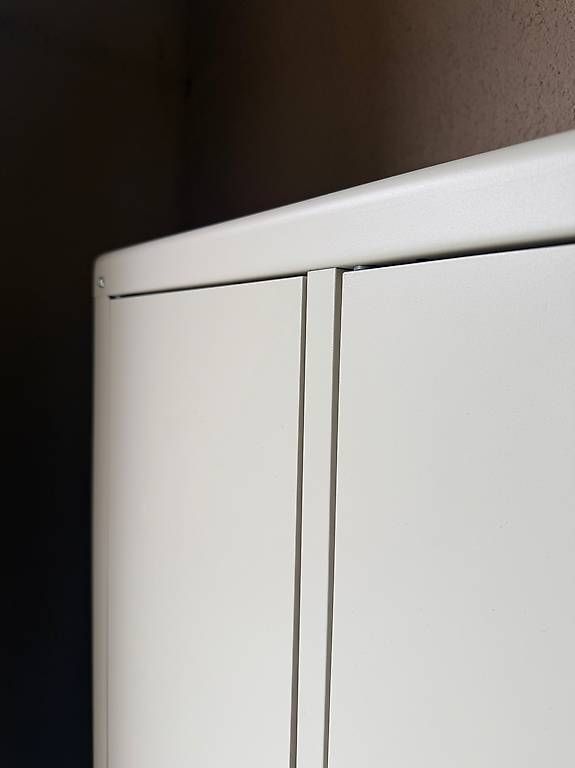 Armadi: Ikea Outdoor Schrank beige – Usato da Basel venduto da Ohschaumal 4