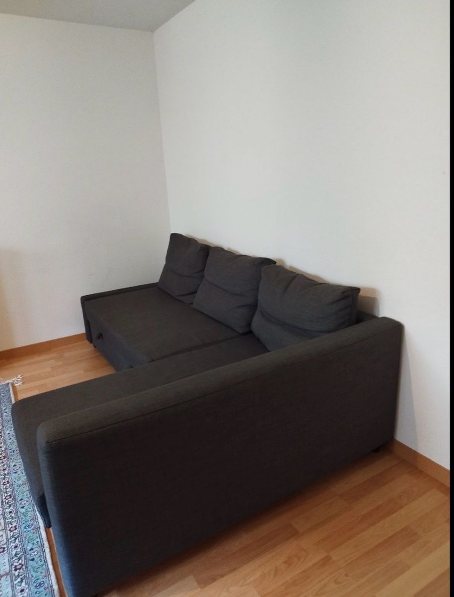 Divani: IKEA FRIHETEN Eckbettsofa mit Bettskasten – Usato da Zürich venduto da Ptomas15 1