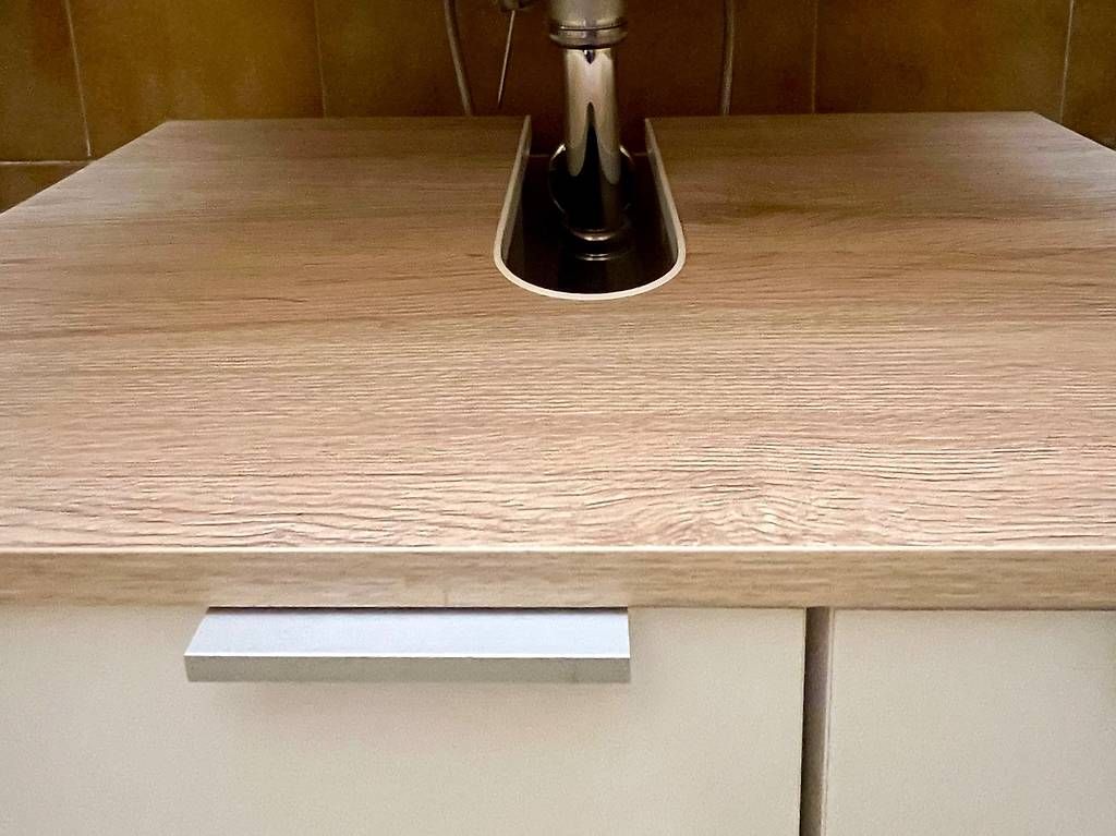Mobili per bagno: Mobile bagno – Usato da Sorengo venduto da LaVale 2