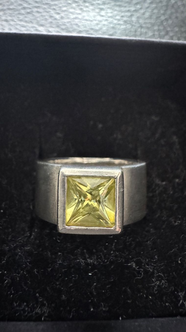Anelli: Silberring 925 gebürstet mit Peridot Edelstein – Usato da Hinwil venduto da Pumuckel8 1
