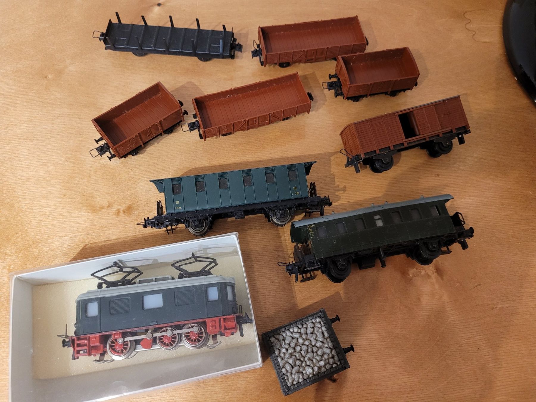 Modellini di ferrovie: Modelleinsenbahn Trix Eisenbahn Retro Spielzeugbahn – Usato da Maur venduto da -vanessa-