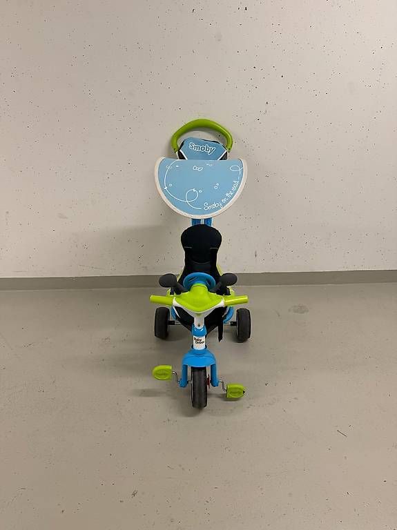 Veicoli per bambini: Tricycle Smoby – Usato da Grand-Lancy venduto da John_1228 1