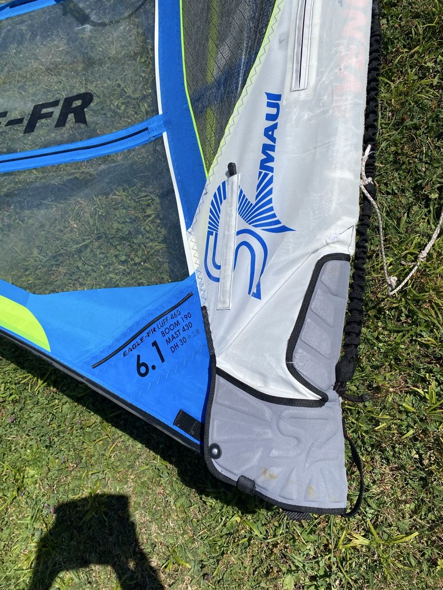 Surf: S2 Maui Eagle FR Windfoil Segel 6,1 m2 – D'occasion à Wittinsburg par tommiimkaufrausch 1