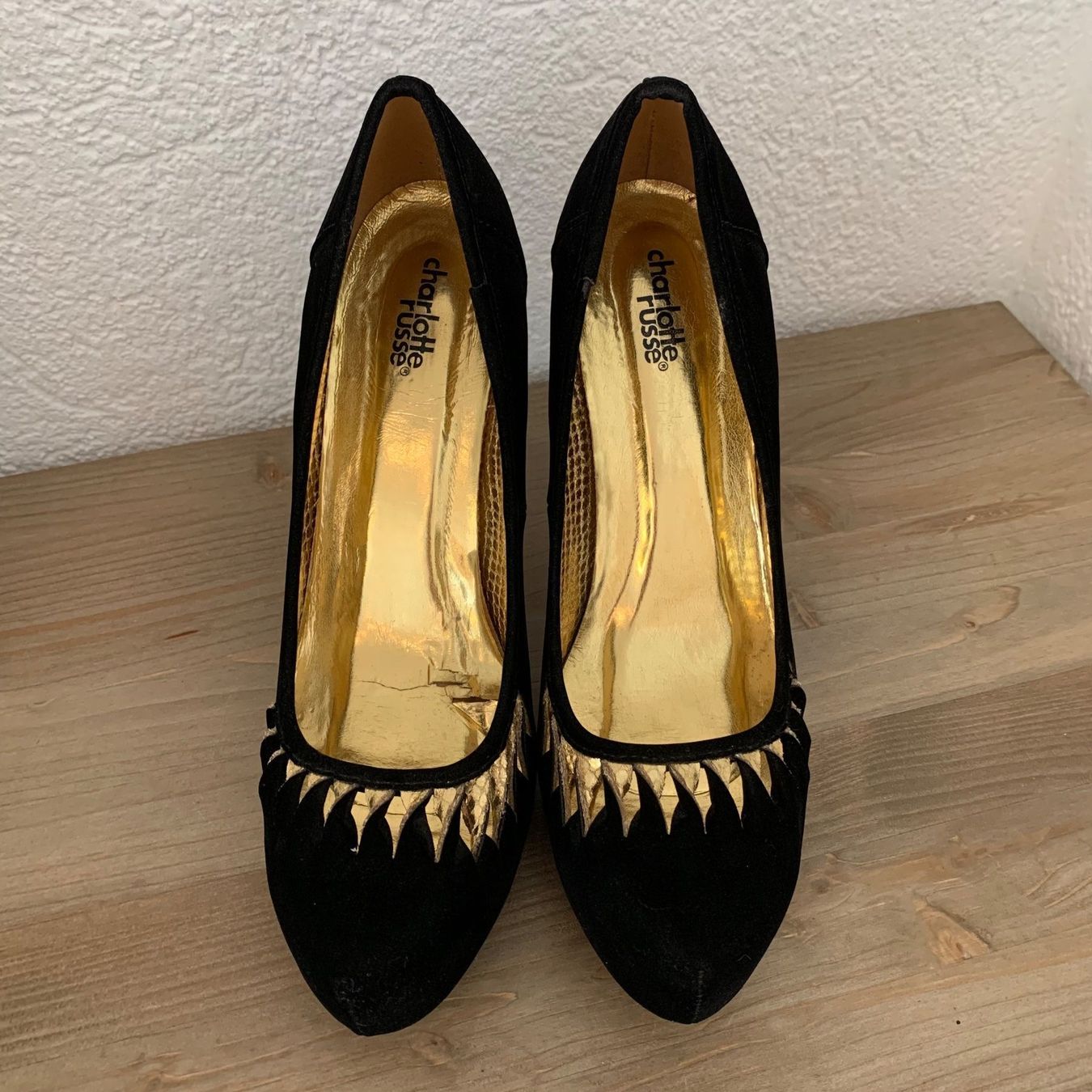 Scarpe da donna: Charlotte Russe Pumps Gr. 8 / 38.5 – Usato da Fislisbach venduto da KolibriSecondhand 2