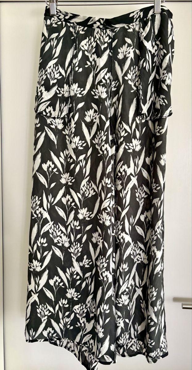 Pantaloni: Trousers floral print black white size L – Usato da Zürich venduto da ron_t88f 1