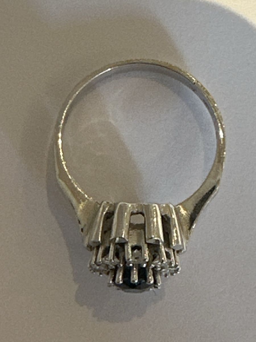 Ringe: ring 750/18ct. 5.05gr. G54, (12) – Gebraucht aus Baar von julupa10 2