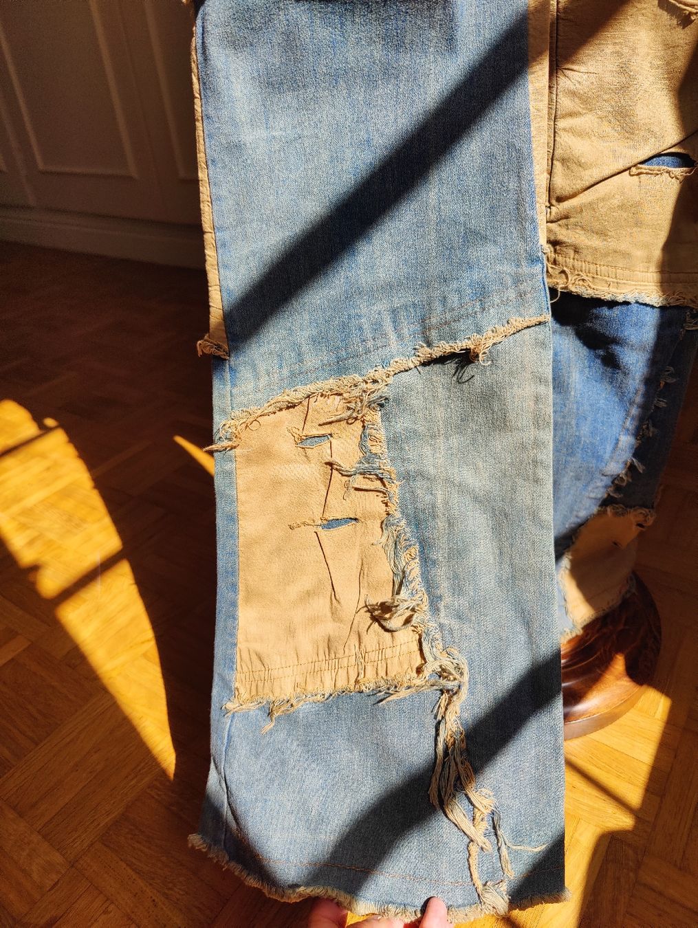 Jeans: Y2K Distressed Patchwork Flared Jeans Stretchy – D'occasion à La Tour-de-Peilz par dAutrefois 4