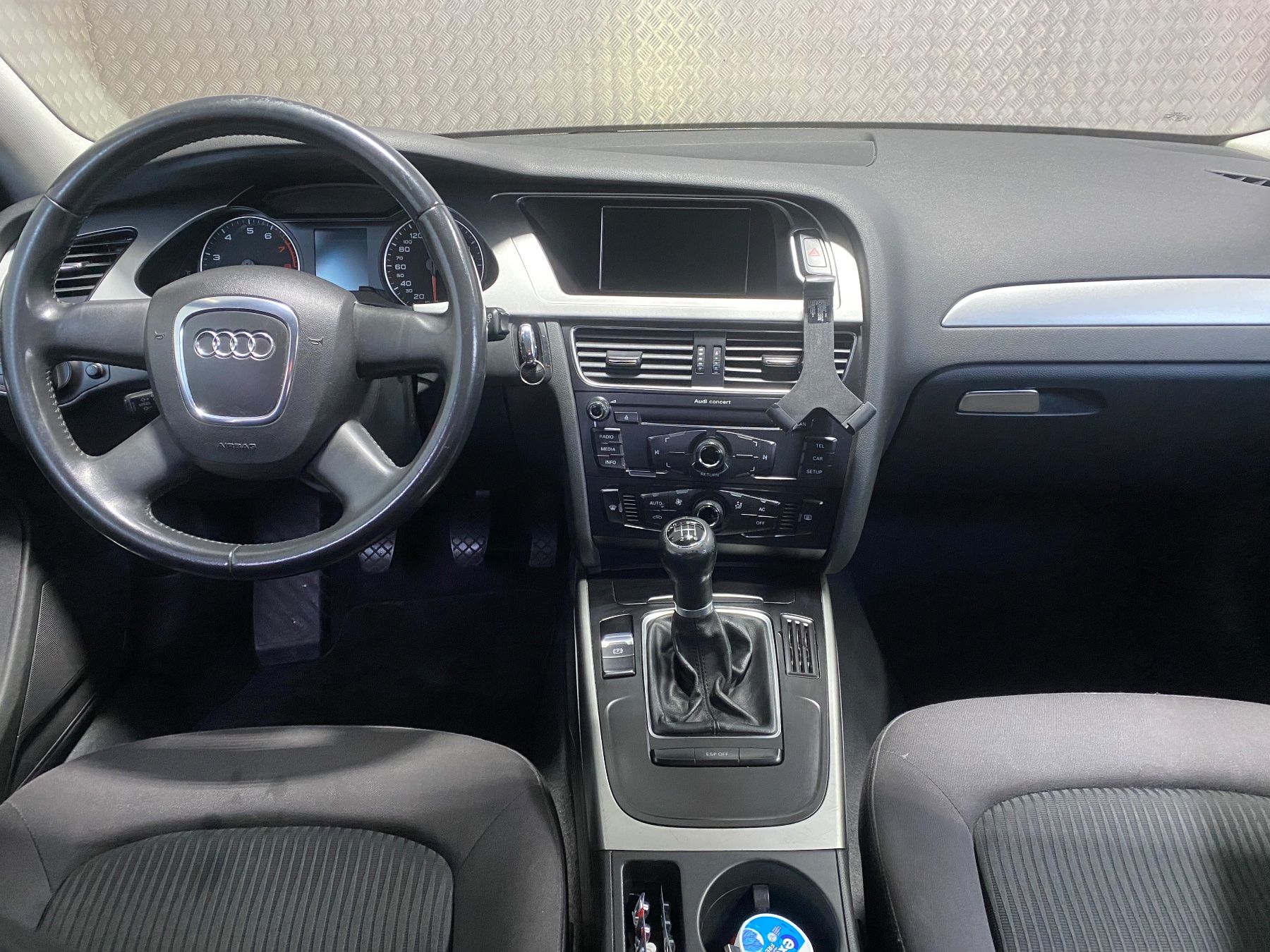 Audi Automobili: Audi A4 1.8 TFSI – Usato da Zürich venduto da Simodo 7