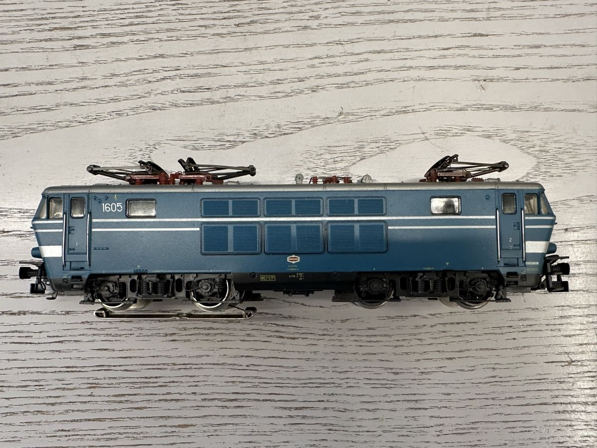Märklin Modellini di ferrovie: Märklin 3152 SNCB BR 16 – Usato da Lupsingen venduto da New-Haven 2