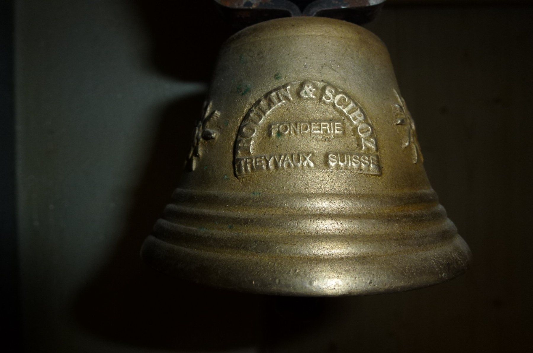 Campanacci mucche: Glocke – Usato da Bürglen UR venduto da daisyxy5 2