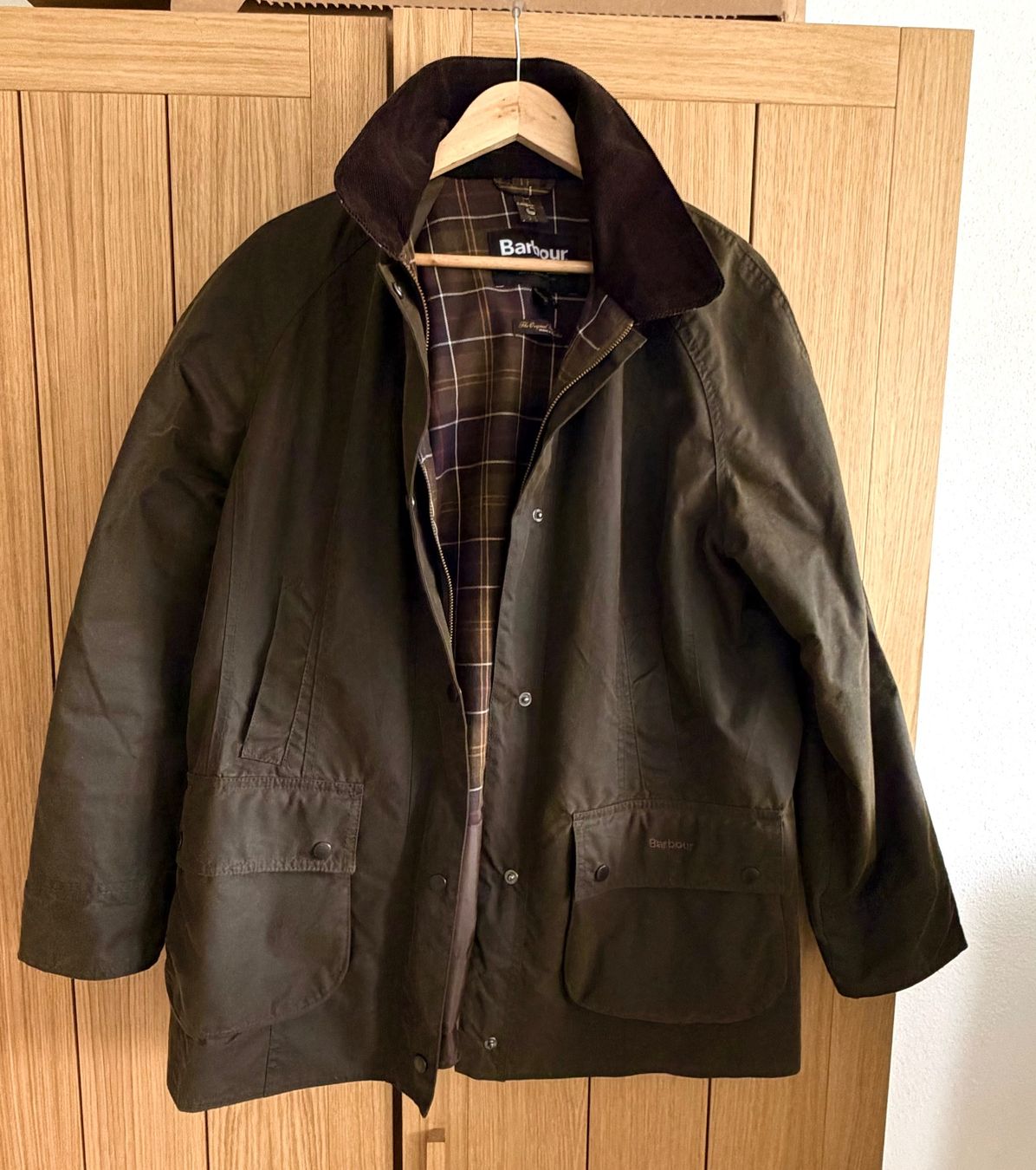 Barbour Giacche: Barbour Beadnell Classic Kurzmantel olive – Nuovo (secondo la descrizione) da Kreuzlingen venduto da fab_9x8z 2
