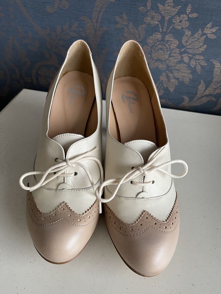 Scarpe da donna: Vintage Pumps von Bata Gr.41 – Nuovo (secondo la descrizione) da Stallikon venduto da BaumArt 1