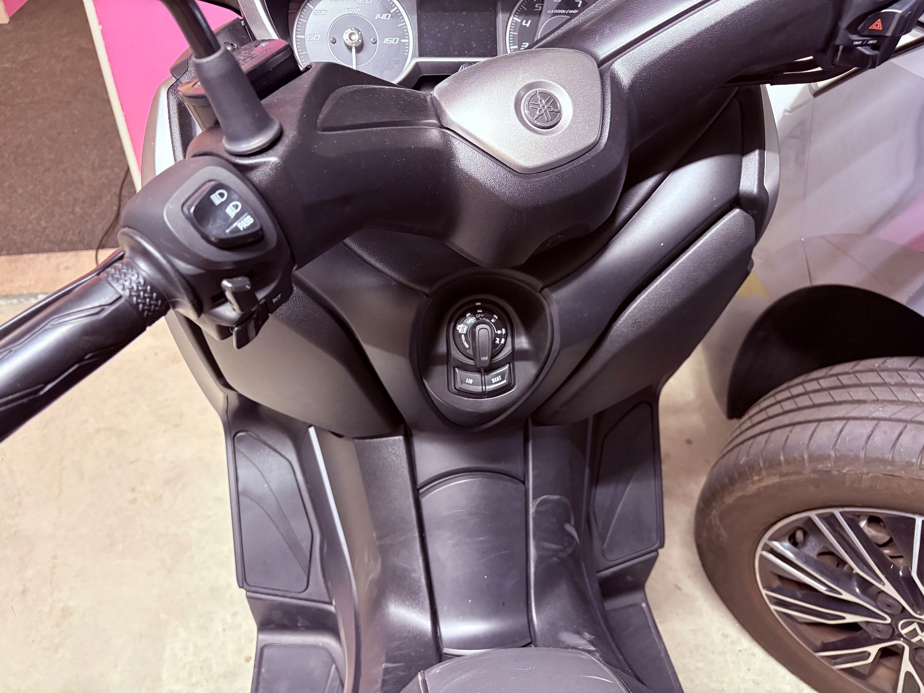 Yamaha Scooters: x max 300 – D'occasion à Gretzenbach par RSahumada 3