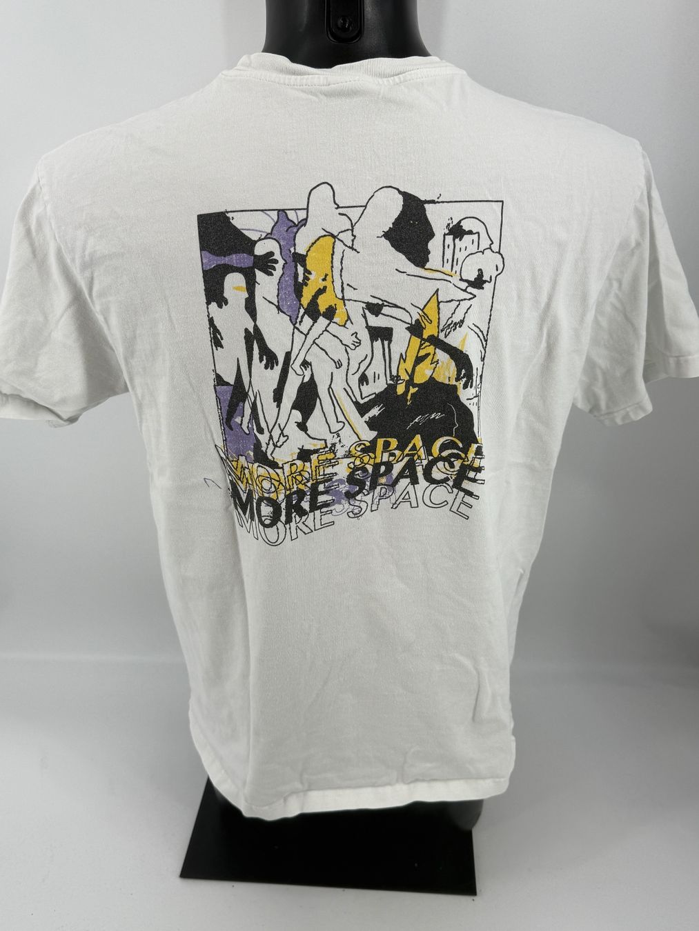 Zara T-Shirts: Zara Shirt "More Space" Gr. L – Gebraucht aus Auenstein von moin. 1