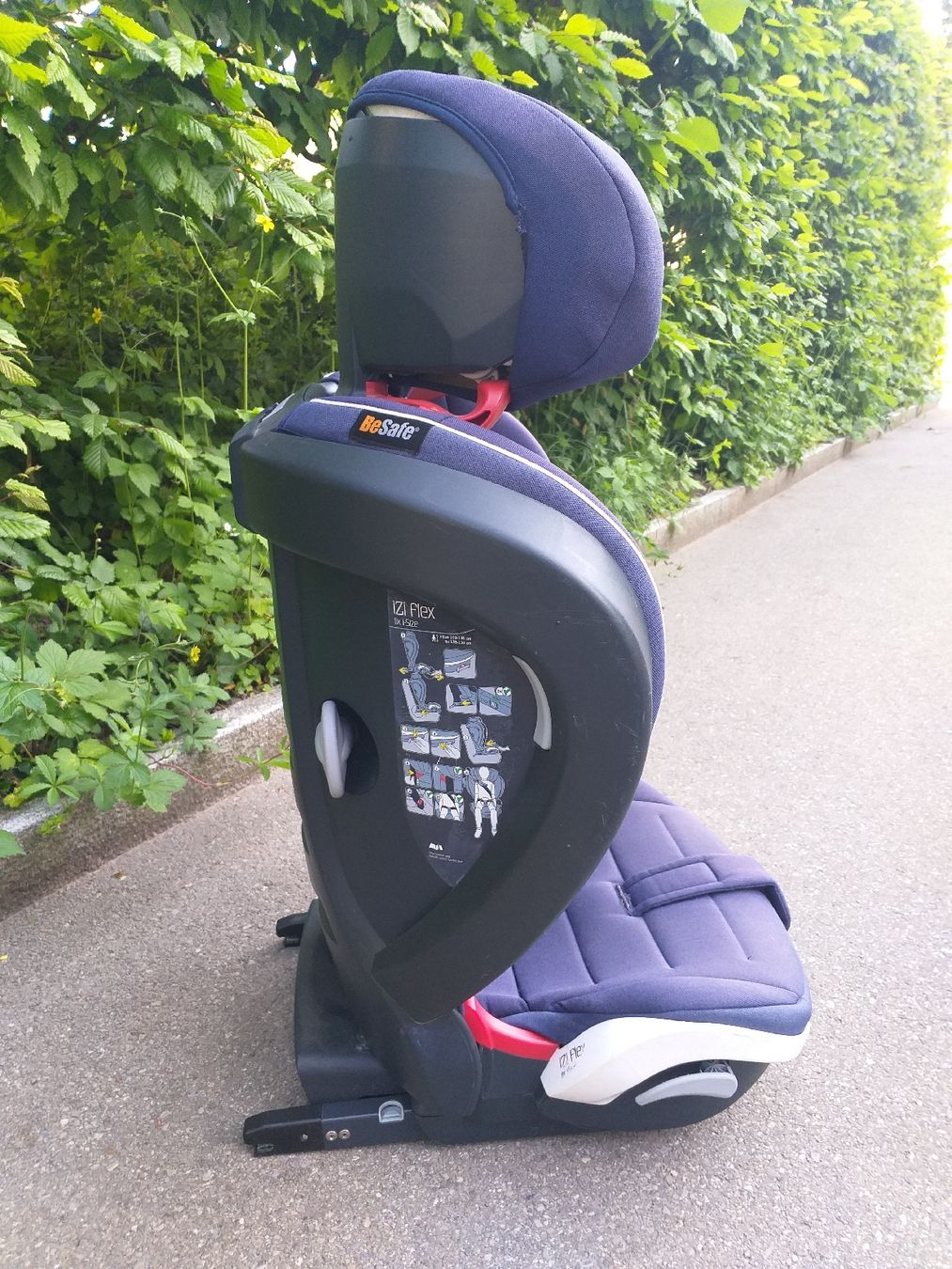 Seggiolini per auto: BeSafe iZi Flex Fix Kindersitz – Usato da St. Gallen venduto da asdf007 3