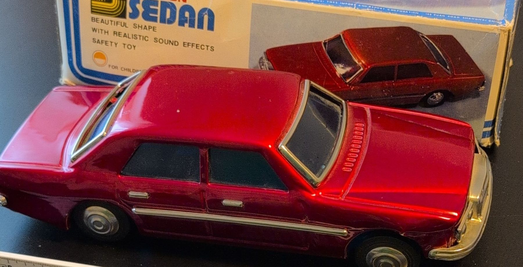 Modellini d'auto: Vintage Blechauto Sedan – Usato da Horw venduto da dreavw