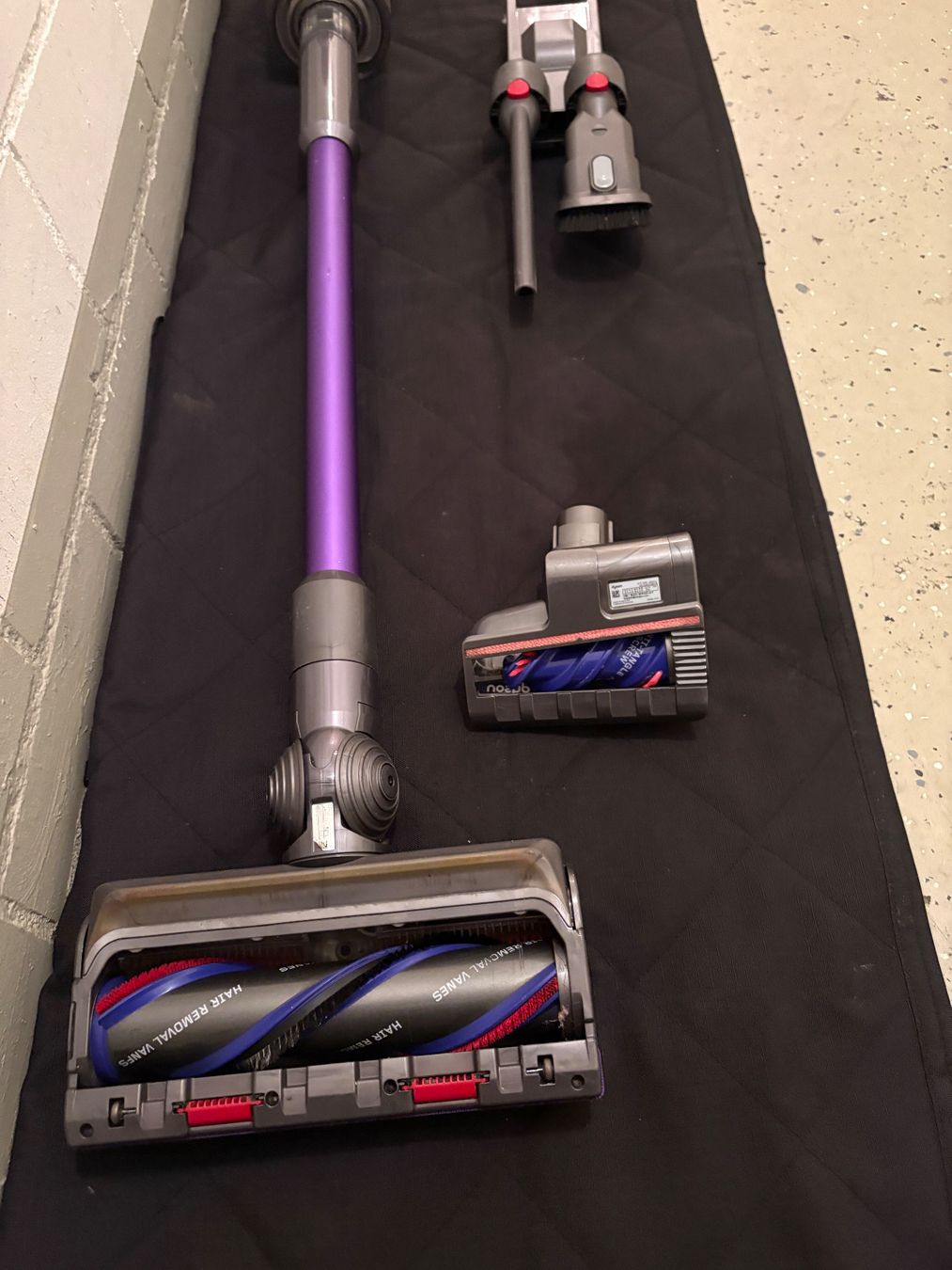 Dyson Aspirapolveri & Accessori: Dyson Gen5detect absolute Handstaubsauger – Usato da Lausen venduto da sen_jm7c 5