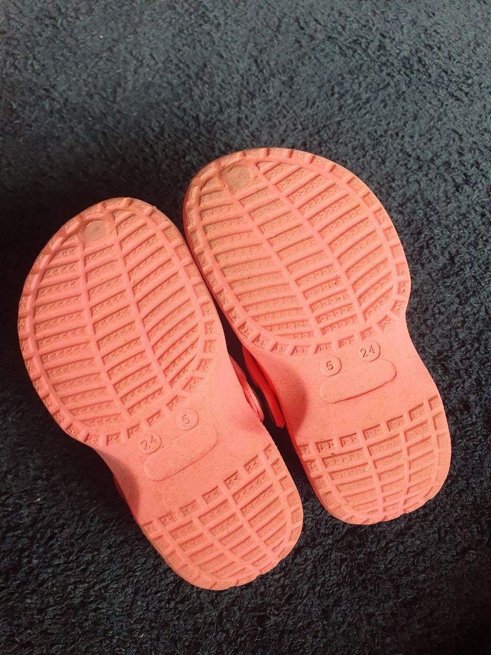Scarpe per ragazzi: Gartenschuhe rosa Grösse 24 – Usato da Zürich venduto da cha_bfl5 1