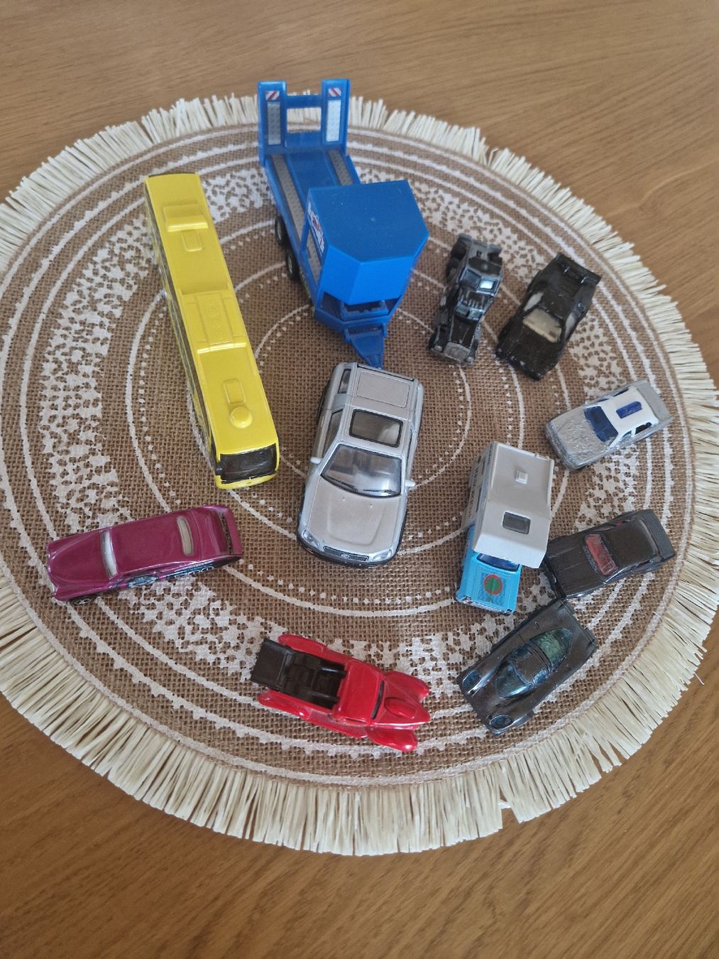 Giocattoli: Spielzeugautos Sammlung – Usato da Meggen venduto da GoncallvesTiago21 1